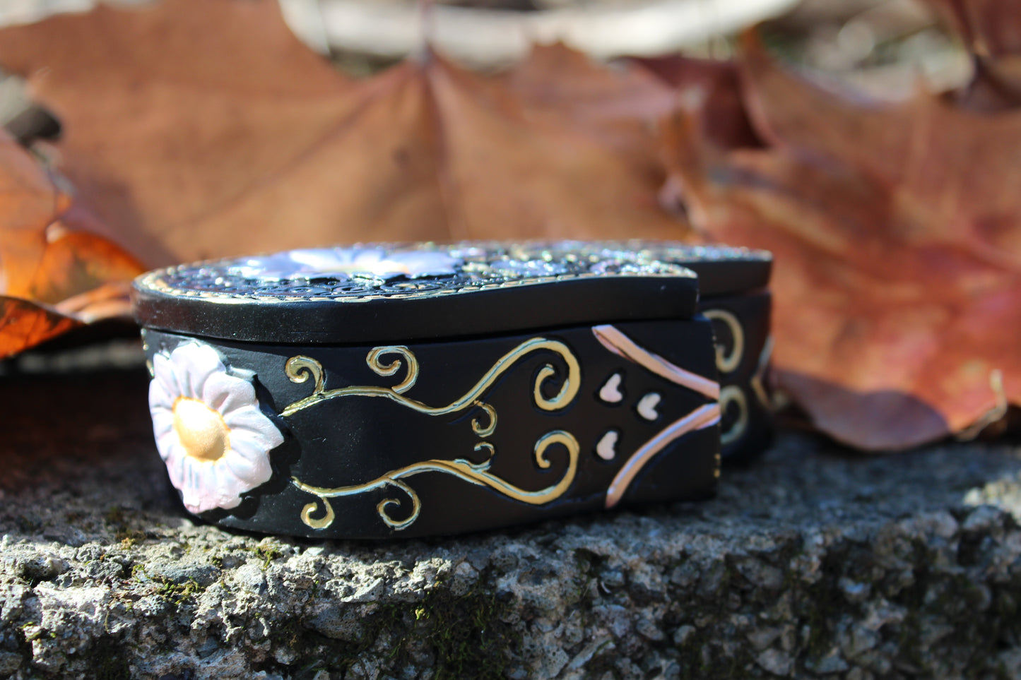 Black and Metallic Hamsa Jewelry Trinket Decorative Box ~ Beautiful ~ Incense Burner Hole ~ 4.5”x3.25”x1.25”