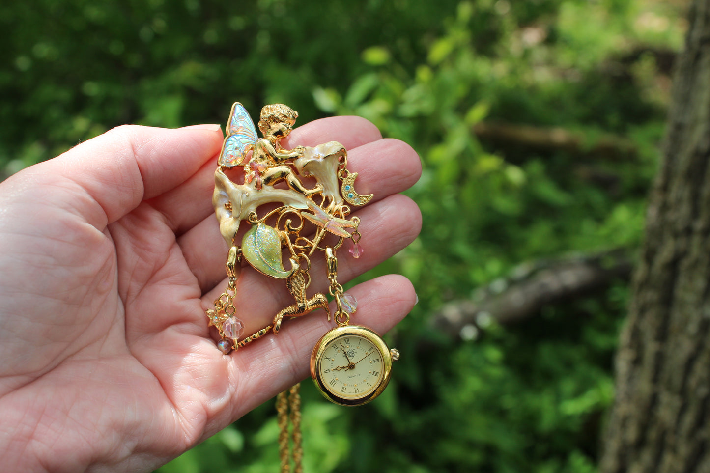 Vintage Kirks Folly Moon Flower Fairy Clock Necklace ~  Gold Tone~ Beautiful Vintage piece ~ 24” chain ~ 3.65”x1.65”~ 1” round Clock ~